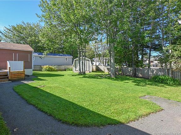 4th image of 131 Loudun Ave