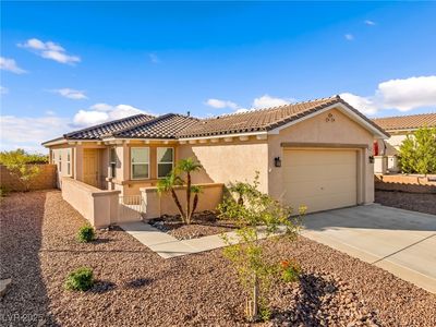 2341 Thornwood Castle Dr, Laughlin, NV, 89029