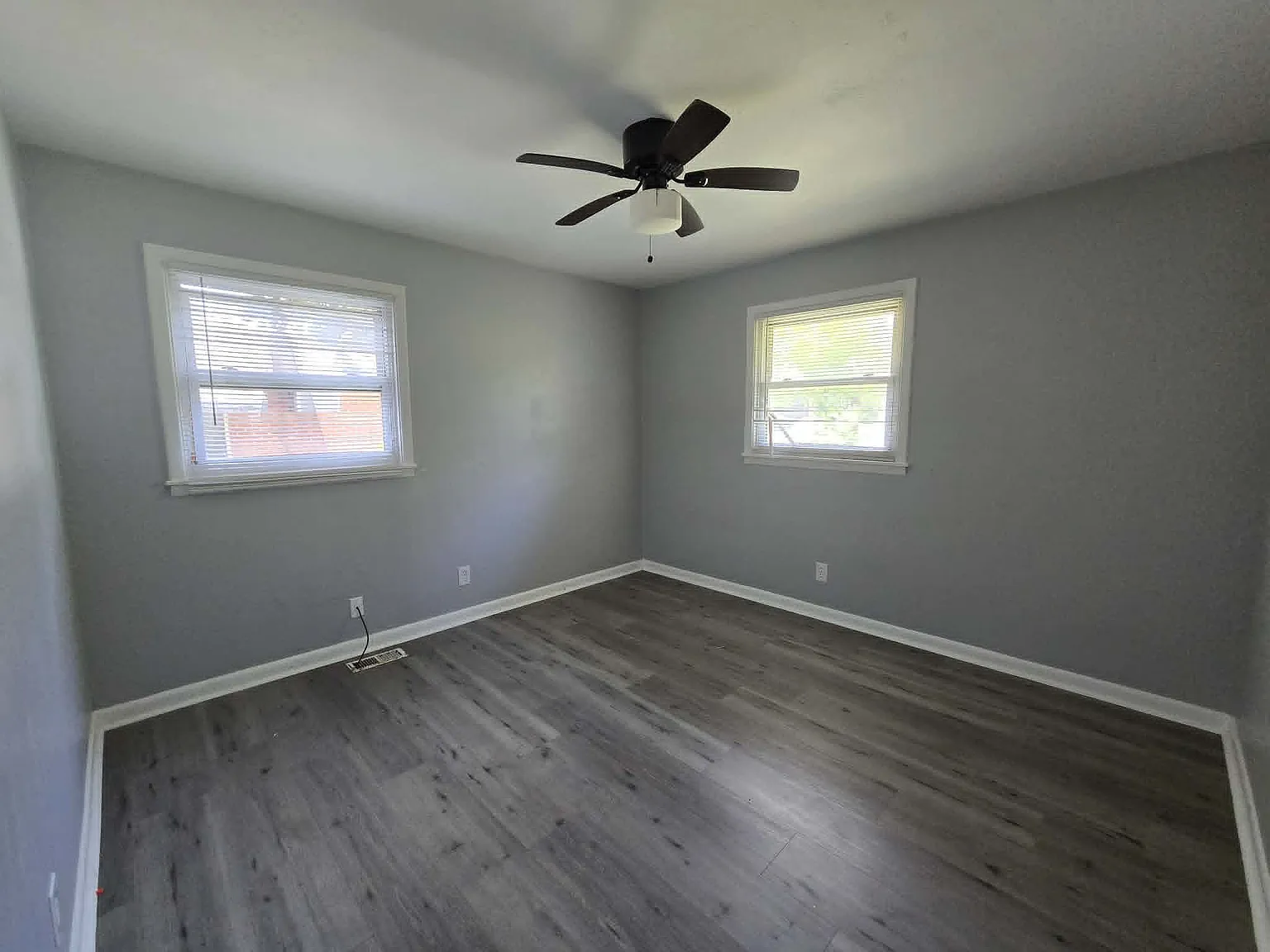 3 bed, 1352 sqft, $1,050 — Photo 3