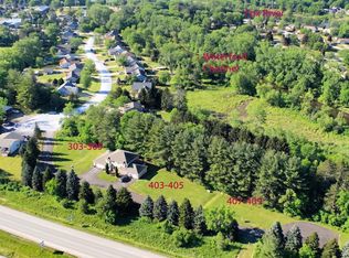 407 TRAIL OF PINES LANE #409, Burlington, WI 53105