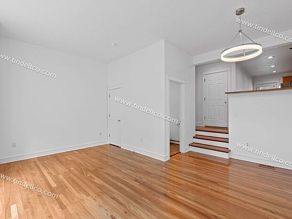 3rd image of 3140 NE 103rd Pl