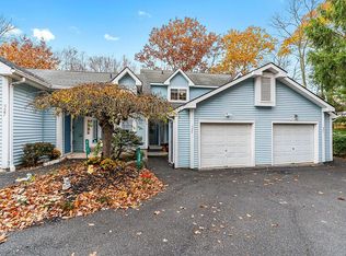 329 Inverness Dr, East Stroudsburg, PA 18302