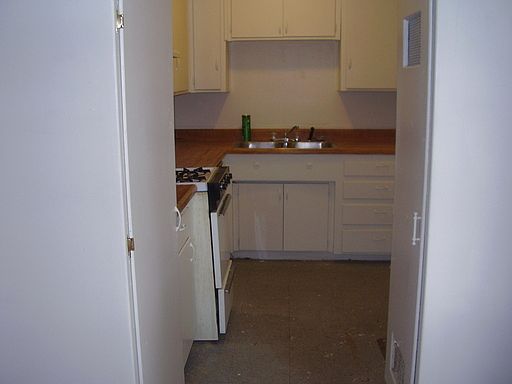 1st image of 326 W Kimball Ave