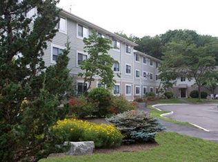 24 Union Dr, North Kingstown, RI 02852