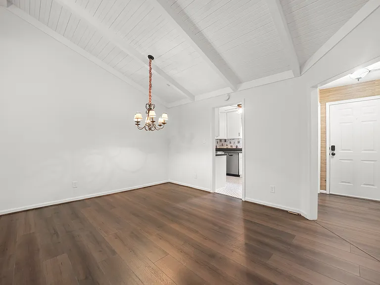 1240 Watermark Ct — Photo 6