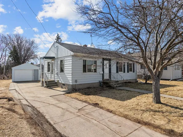 1719 Oshkosh Ave, Oshkosh, WI 54902