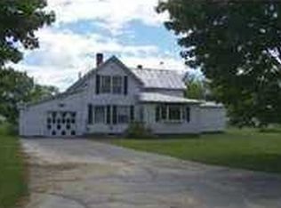 7 Fairbanks Ave, Dixfield, ME 04224