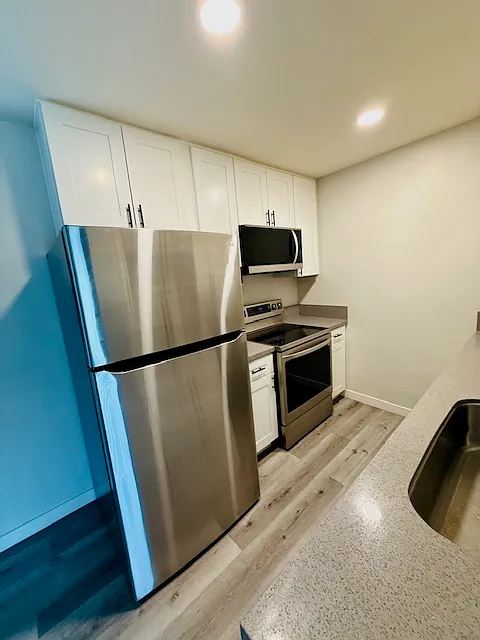 2 bed, 1275 sqft, $3,295 — Photo 3