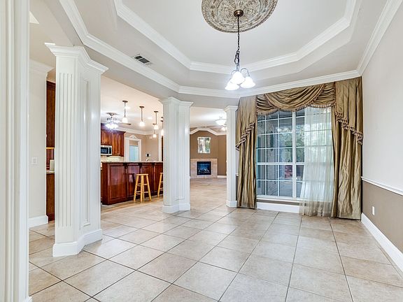 4th image of 2205 Makena Ct