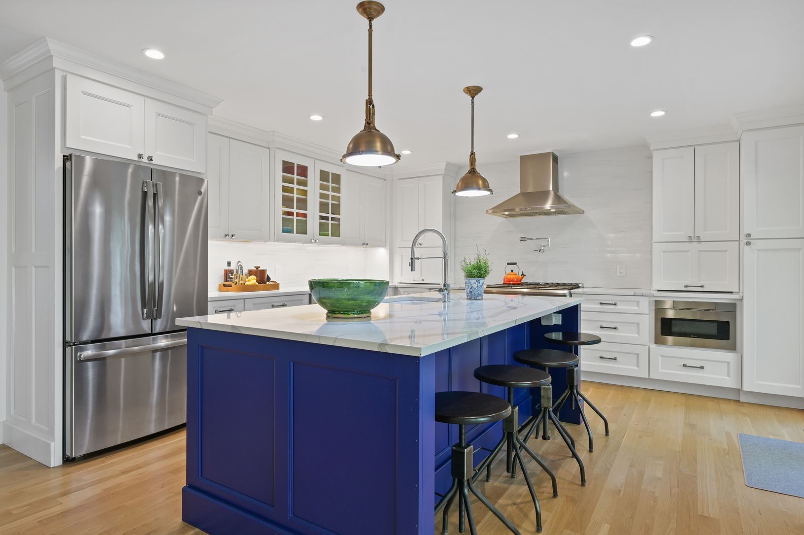  Gourmet Kitchen