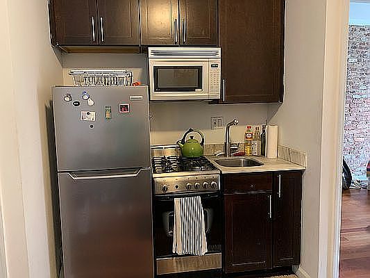5th image of 508 E 12th St APT 13