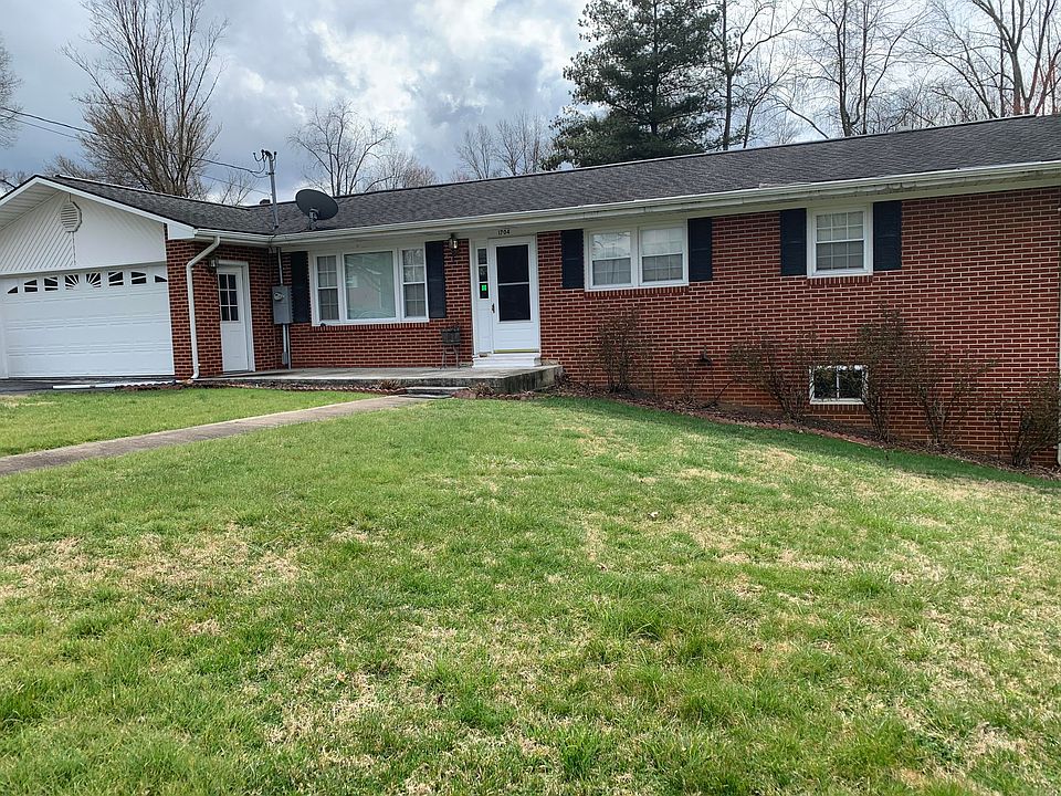 1st image of 1704 Paty Dr