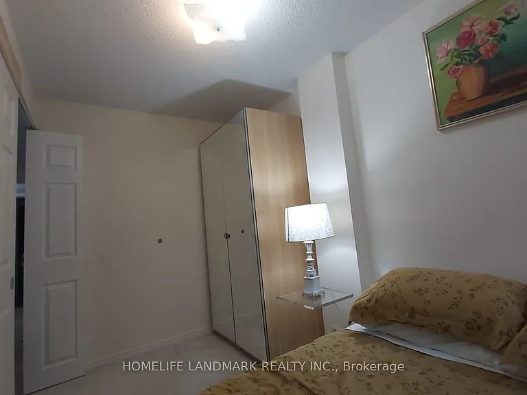 35 Vessel Cres #WALKOUT LOWER — Photo 9