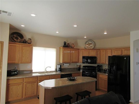 2nd image of 1173 Silver Stone Way
