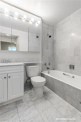 Rented by Bond New York | media 5