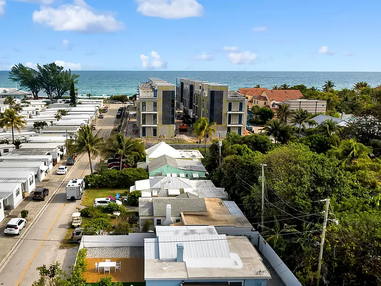 12 Briny Breezes Blvd — Photo 22