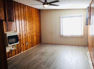 716 Franklin Ave APT A, Belpre, OH 45714