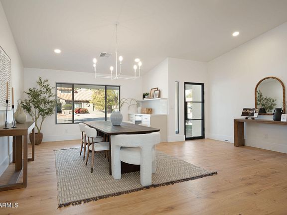 3rd image of 6009 E MONTE CRISTO Avenue