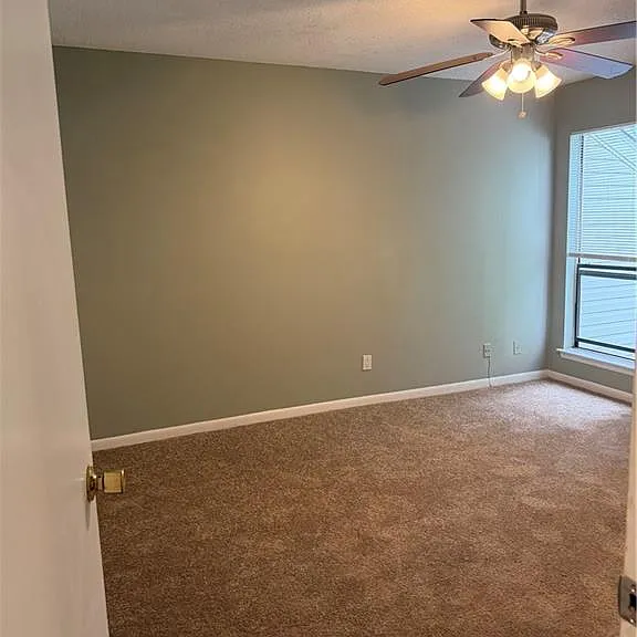 2638 Briarwood Dr SE — Photo 16