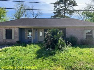 37007 1st St, Darrow, LA 70725