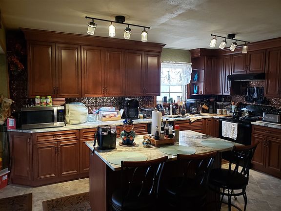 5th image of 340 Eubanks Ln