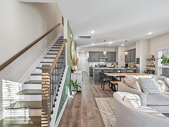 5th image of 342 Lakeside Park Dr #A