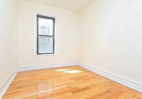4th image of 1160 Dean St #1A
