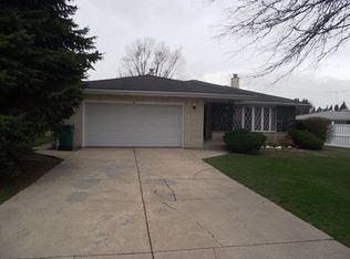 11S330 Dunham Rd, Lemont, IL 60439