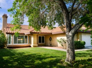 5339 Katrina Pl, Palmdale, CA 93552