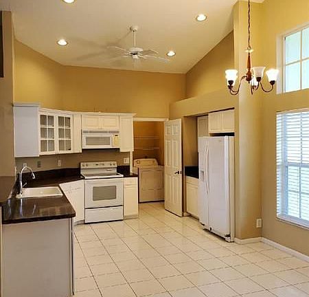 5th image of 6411 Mullin St