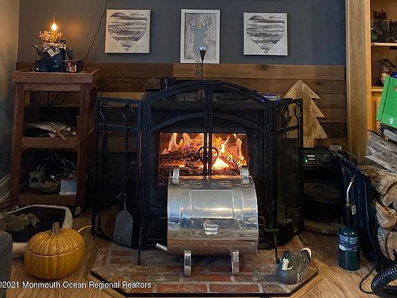 2nd image of 4404 Nottingham Way