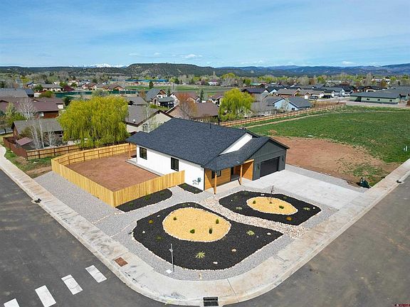 4th image of 103 Wild Horse Drive