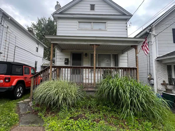 935 E Lackawanna Ave, Olyphant, PA 18447