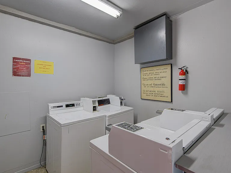 7000 Guadalupe St — Photo 12