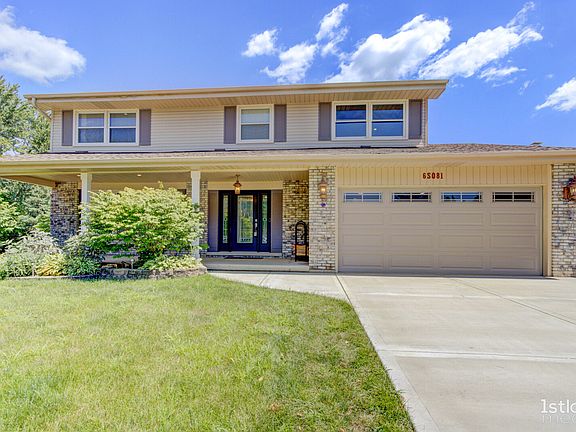 2nd image of 6S081 Lakewood Dr