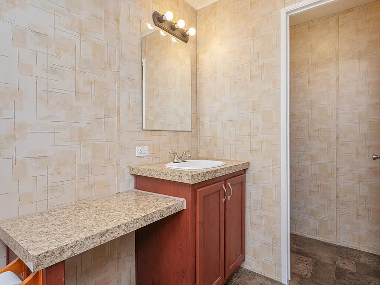 2295 Bermuda Ln — Photo 23