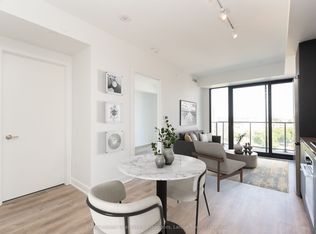 3009 Novar Rd #601, Mississauga, ON L5B 1S4