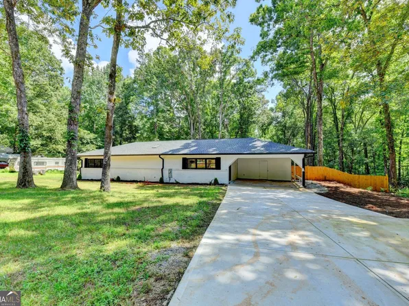 420 Argus Dr, Fairburn, GA 30213