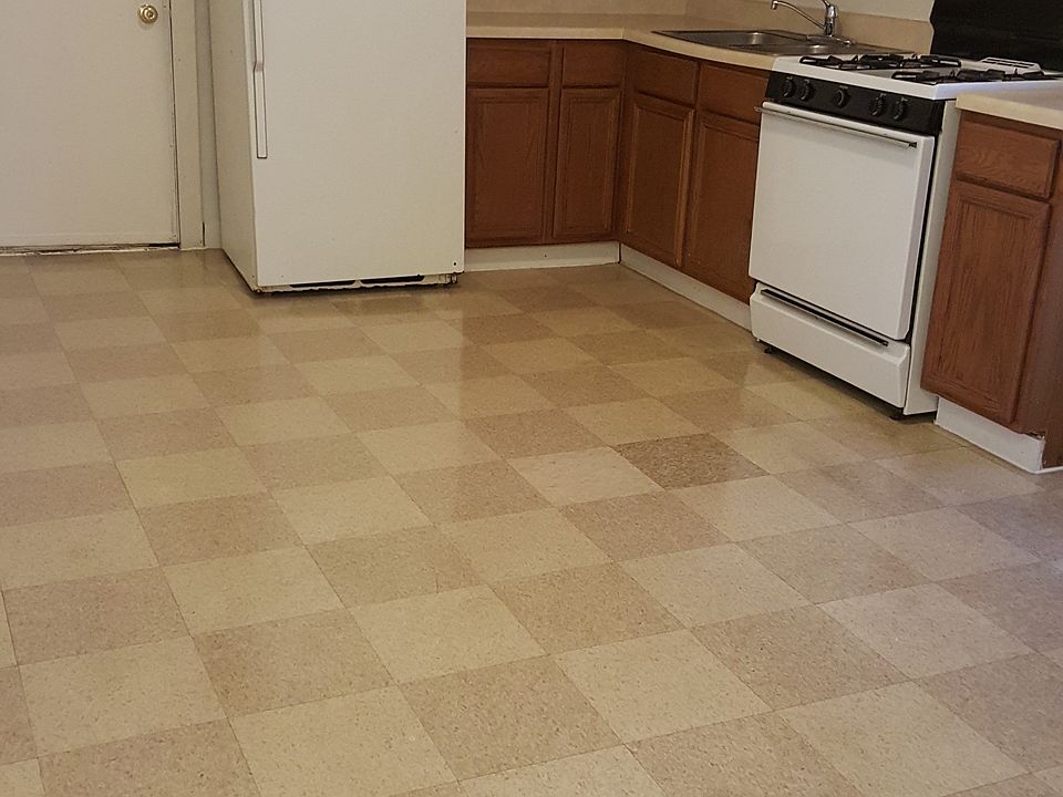 2nd image of 5417 W Washington Blvd APT 101
