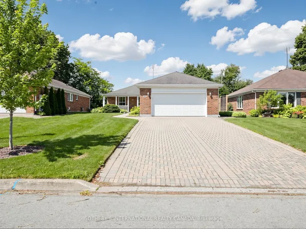 3454 Frederick Ave, Lincoln, ON L0R 2C0