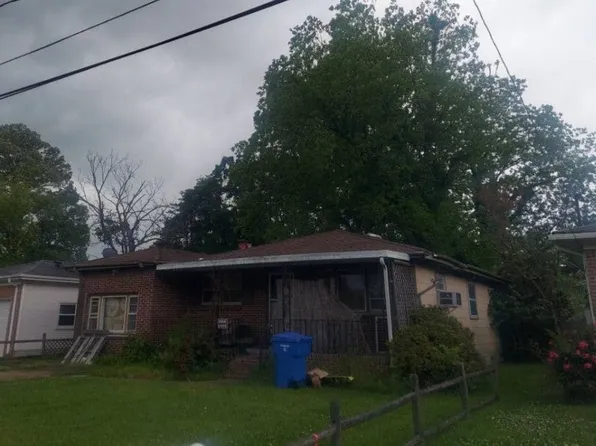 1611 Linden Ave, Chesapeake, VA 23325