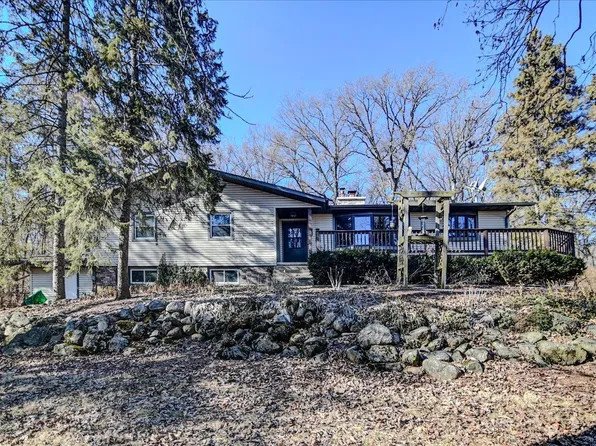 4335 Oak Park Rd, Deerfield, WI 53531