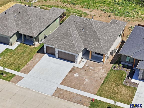 3rd image of 550 Eloise Ave