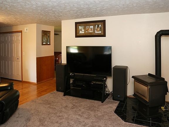 4th image of 511 E C St
