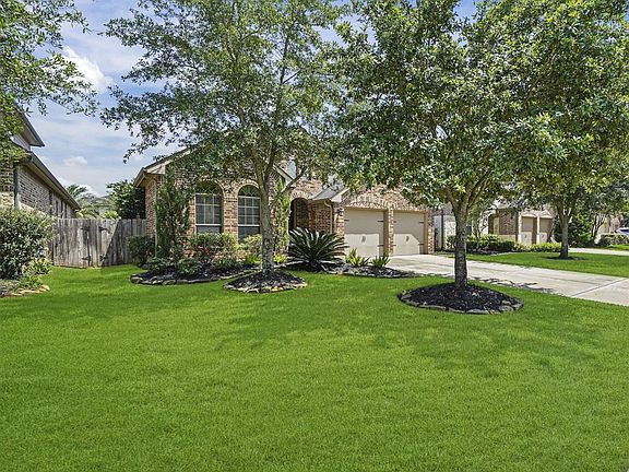 2nd image of 2931 Helding Park Ct