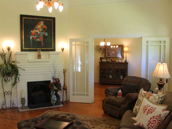 Living Room (5)