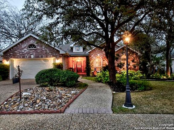 2nd image of 12850 Vidorra Circle Dr