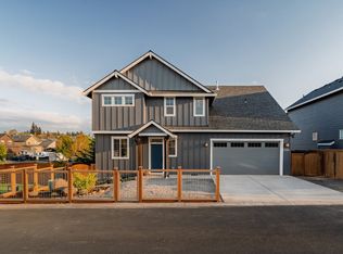 37029 Olson St, Sandy, OR 97055