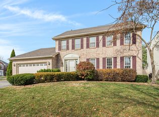 1763 Denison Rd, Naperville, IL 60565