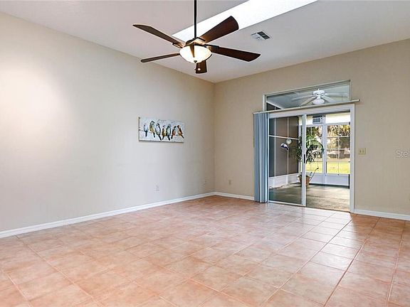 5th image of 13510 Norman Cir